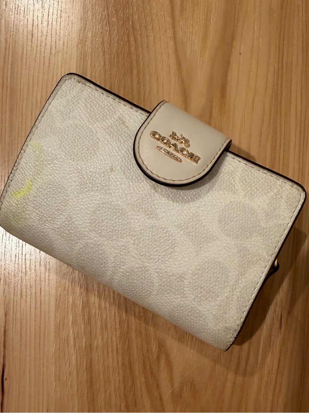 Coach Chalk Signature Small Wallet with Gold Logo